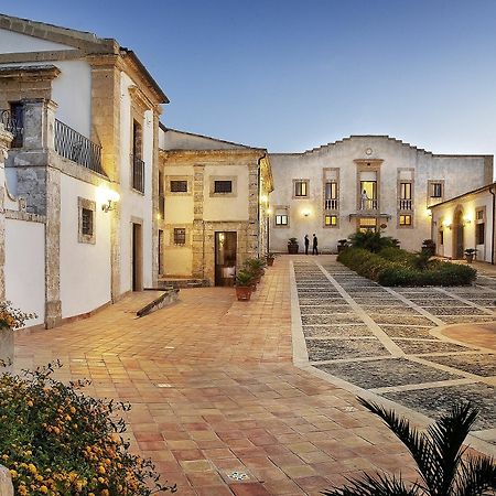 Hotel Villa Favorita Noto Ngoại thất bức ảnh