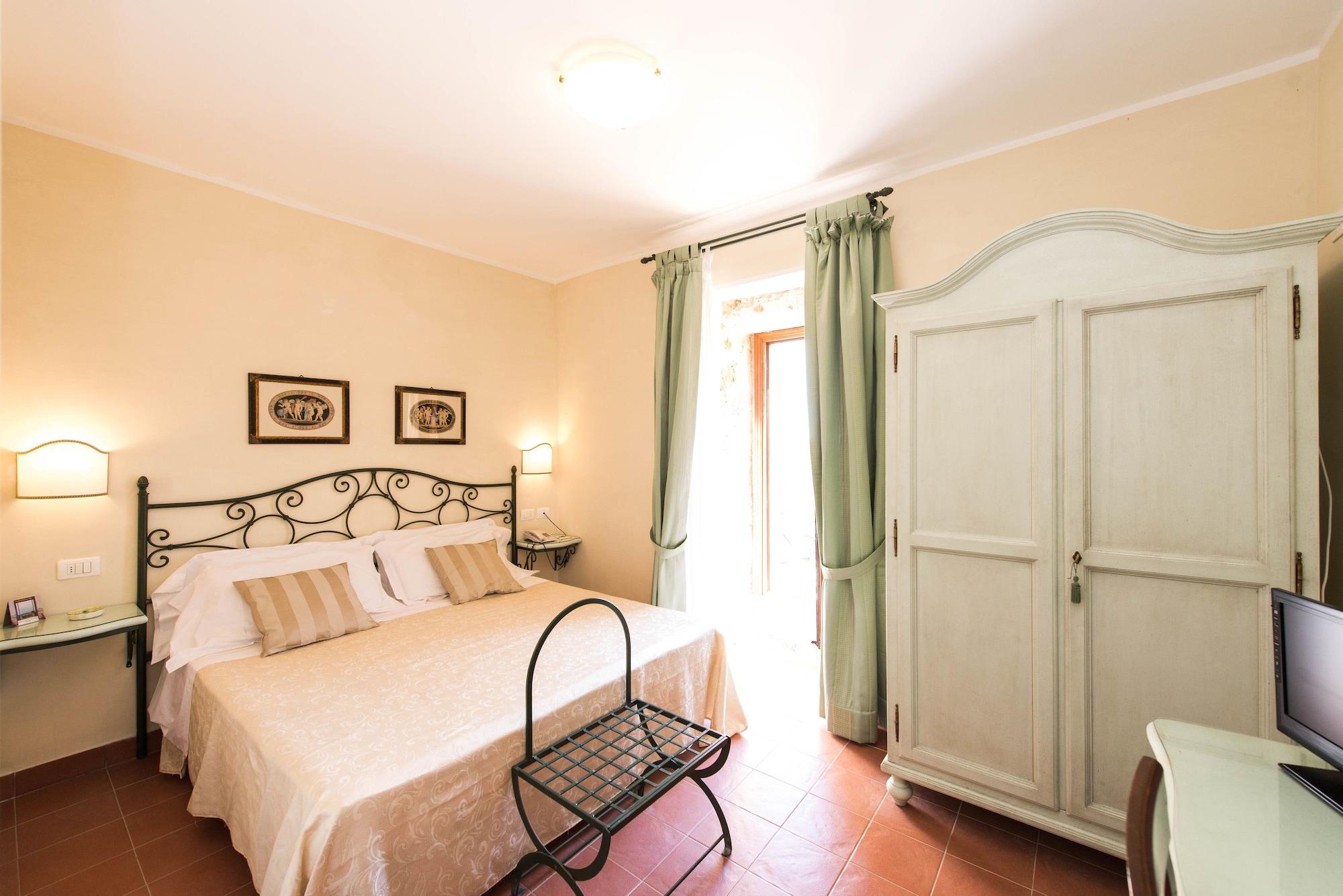 Hotel Villa Favorita Noto Ngoại thất bức ảnh