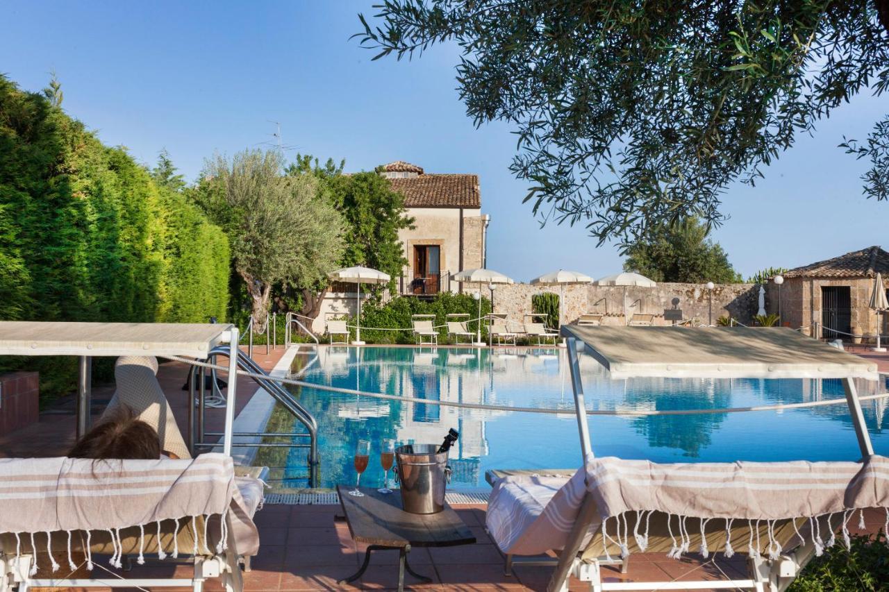 Hotel Villa Favorita Noto Ngoại thất bức ảnh
